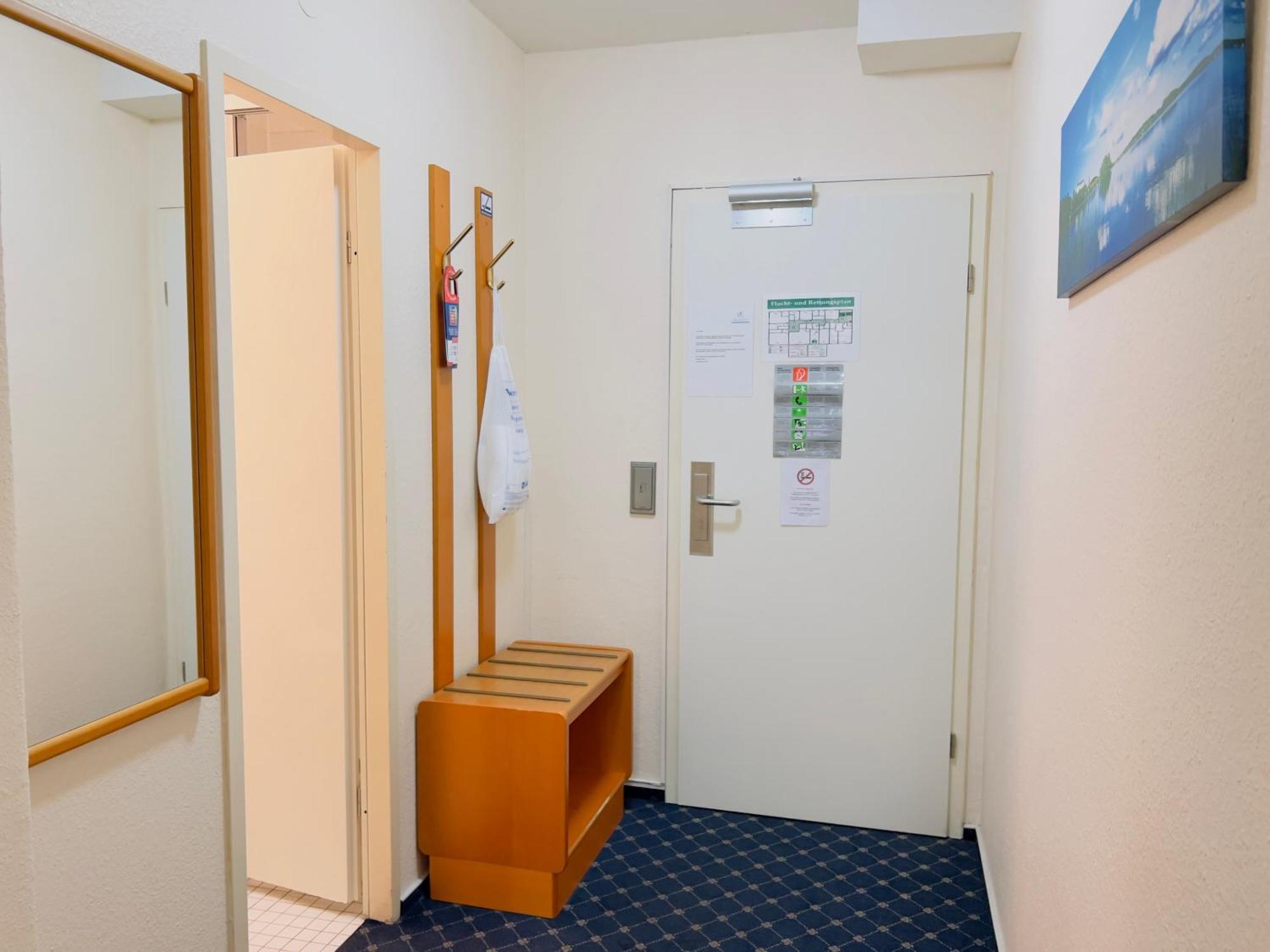 Comfort Single Room