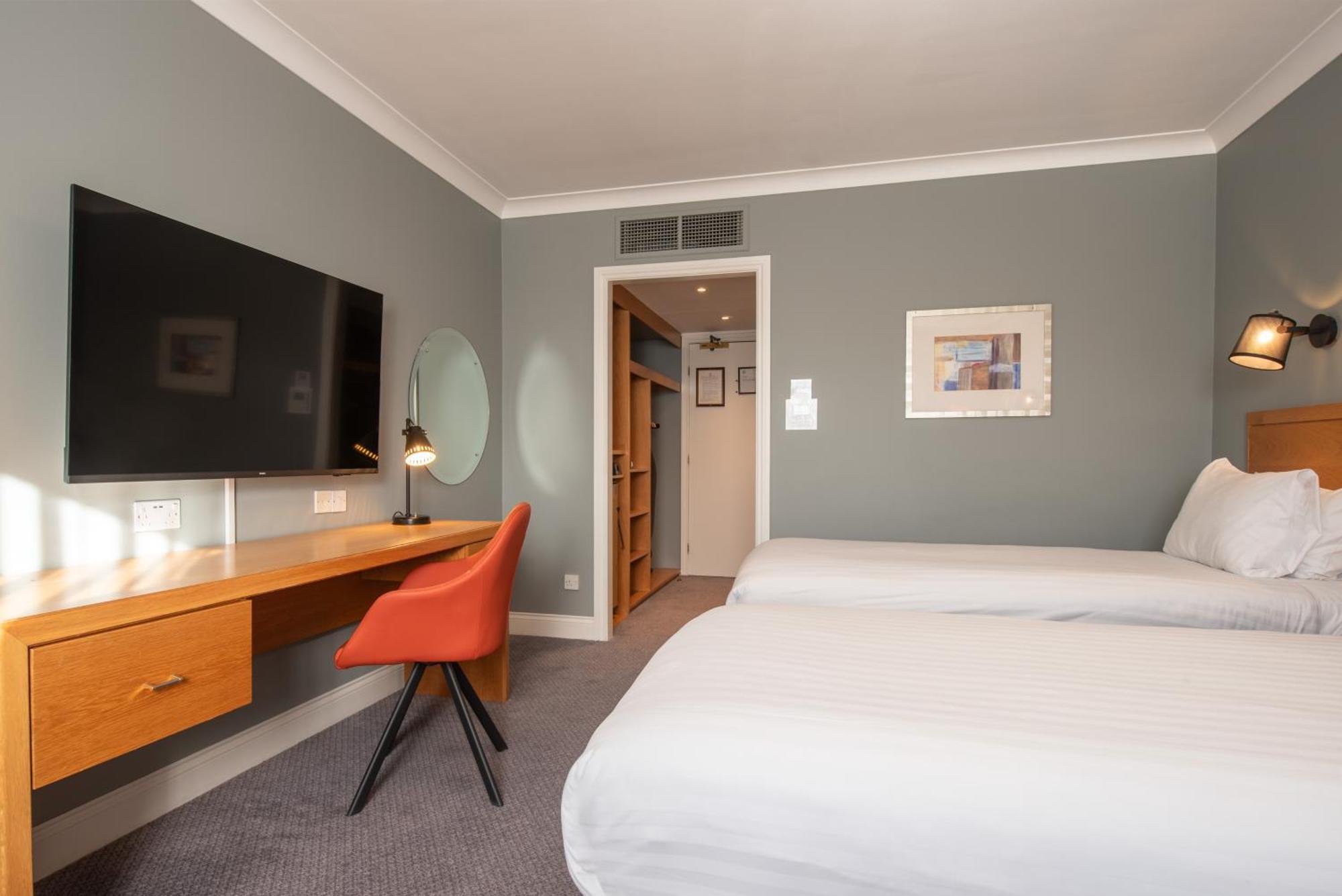 Standard Room Two Single Beds