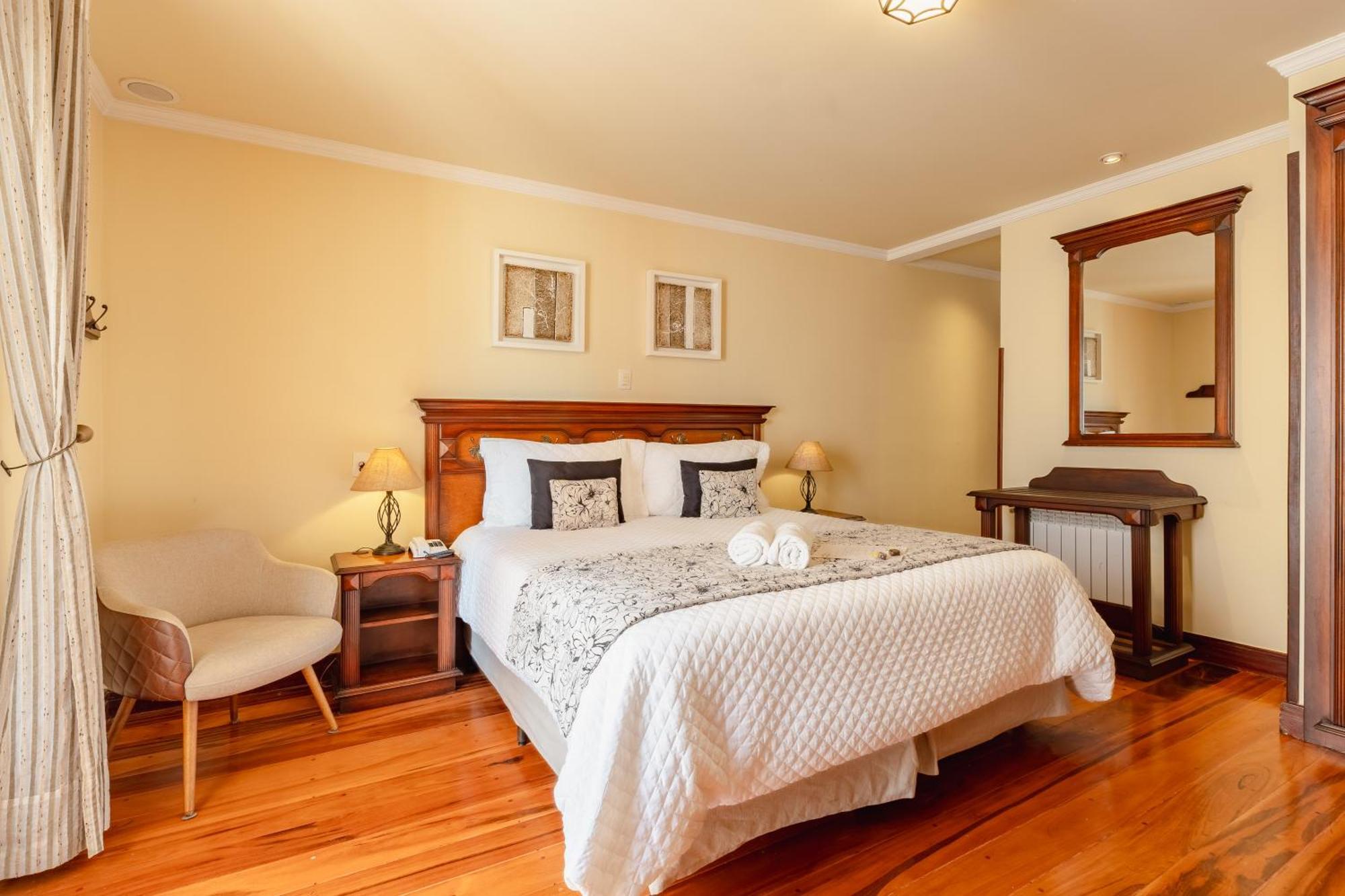 Deluxe Room Ground Floor