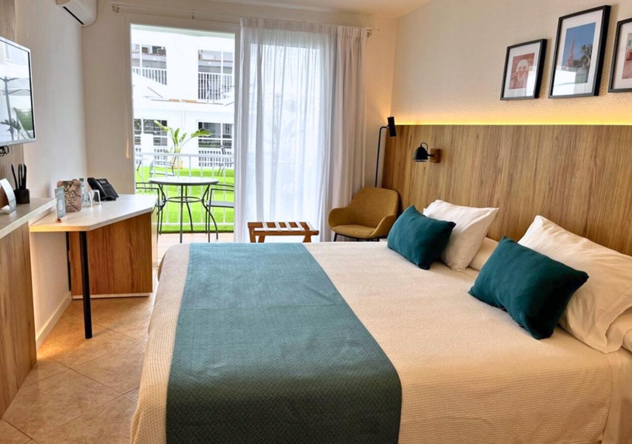 Double or Twin Room Terrace