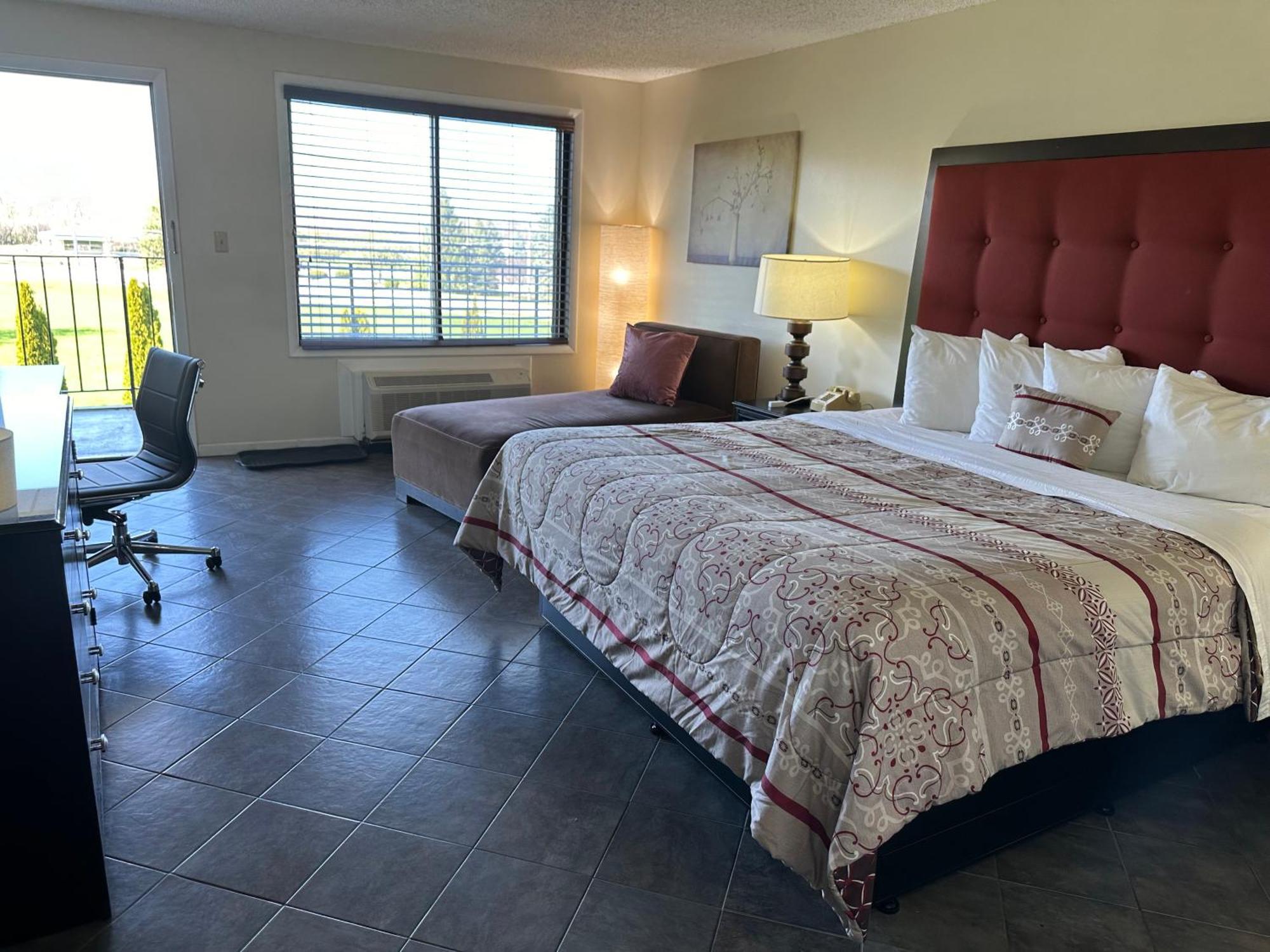 King Room