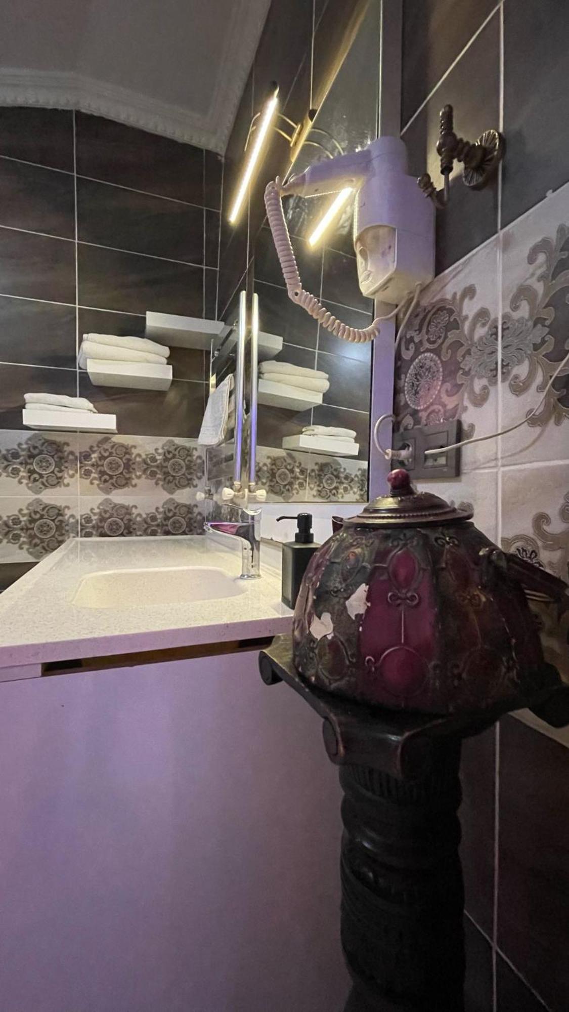 King Room Spa Bath