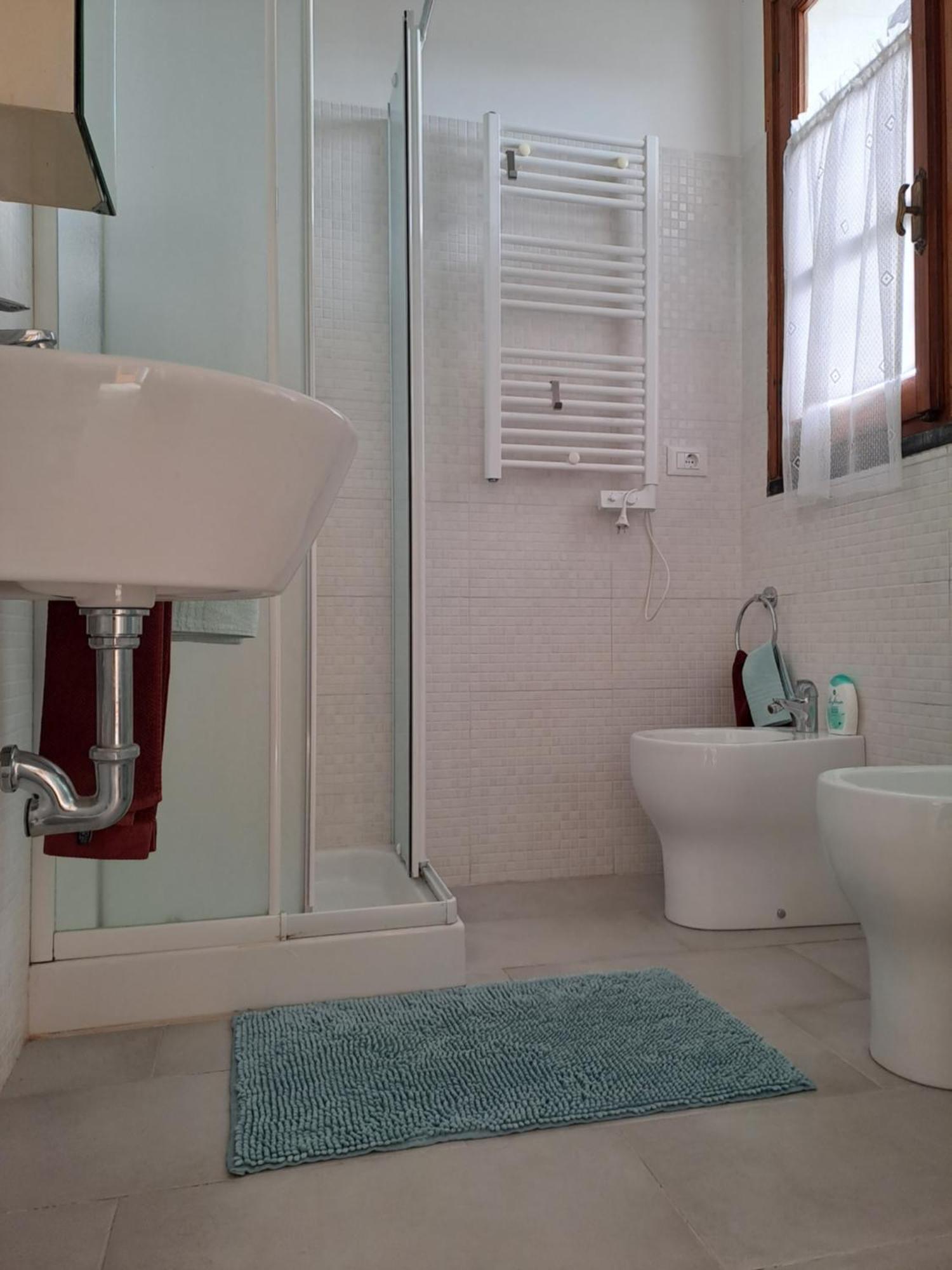 Triple Room Private Bathroom
