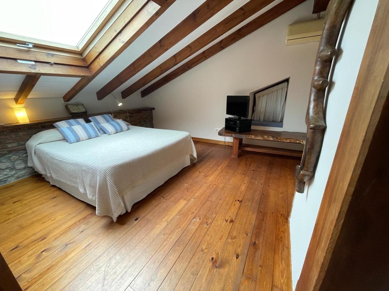 Triple Room Bathroom