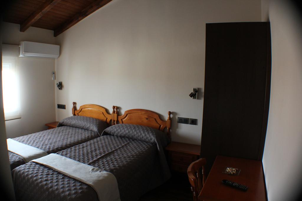Budget Twin Room,160012242:JPEG
