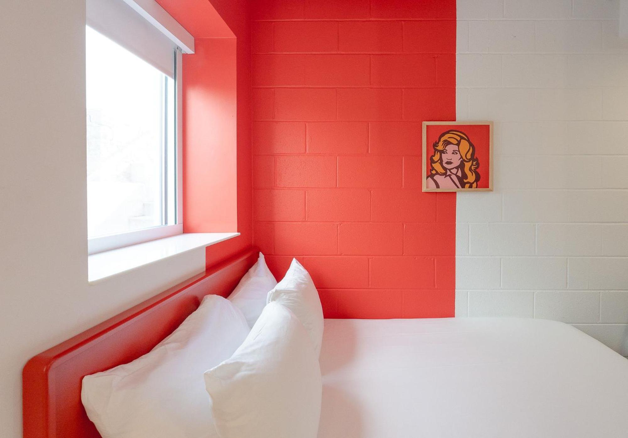 Quarto Duplo Econômico 113
