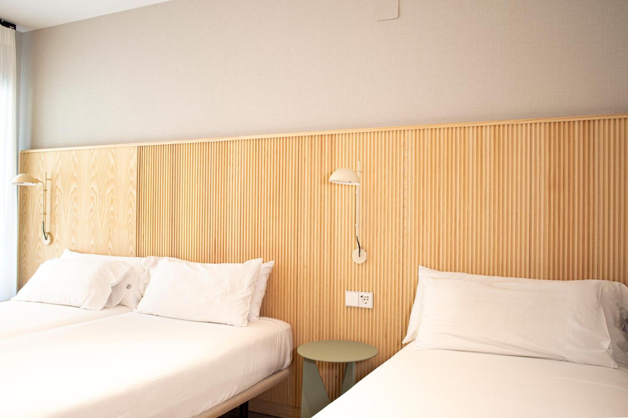 Economy Triple Room