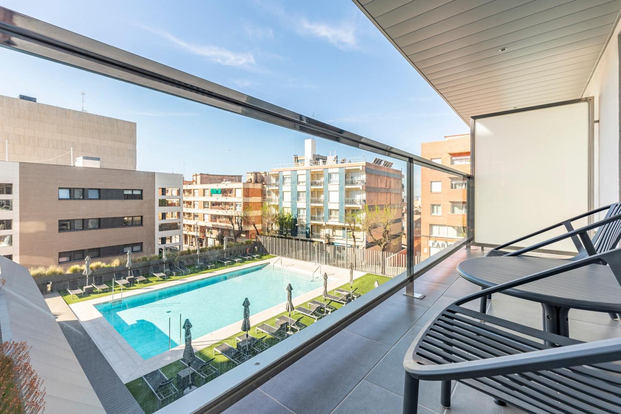 Double Room Swimming Pool View Terrace