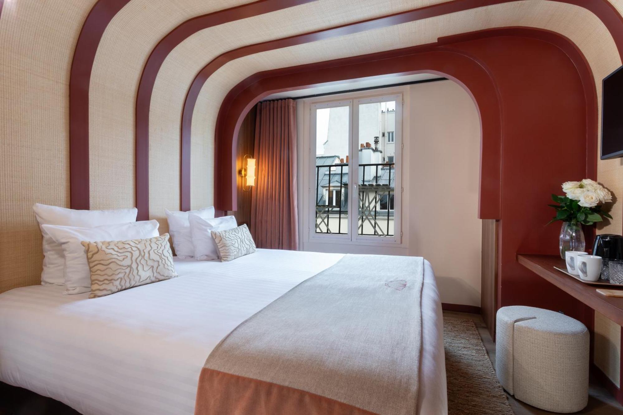 Chambre Grand Lit ou Lits Jumeaux Balcon