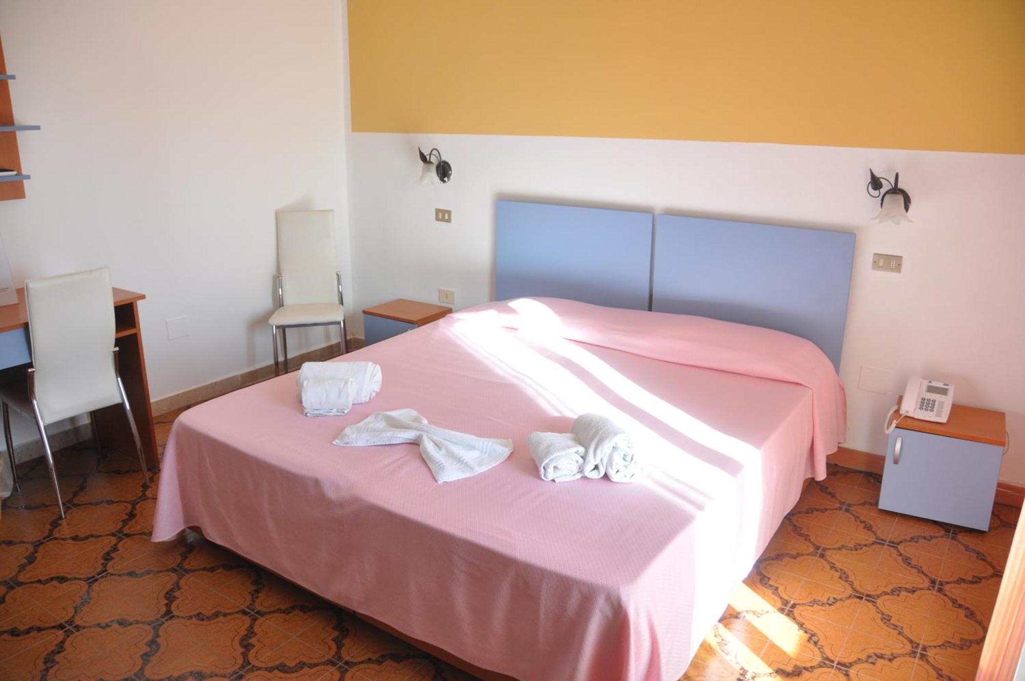 Small Double or Twin Room