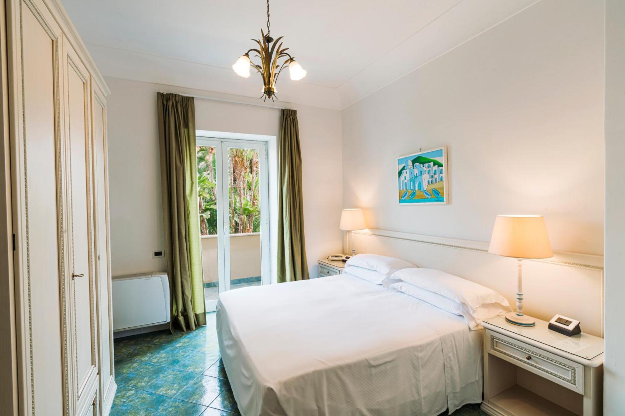 Comfort Double or Twin Room
