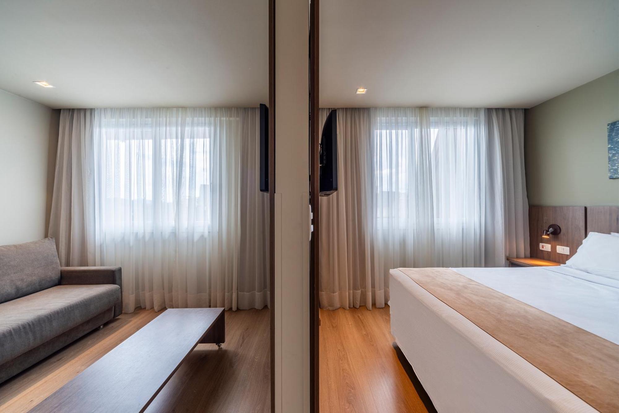 Superior Apartment