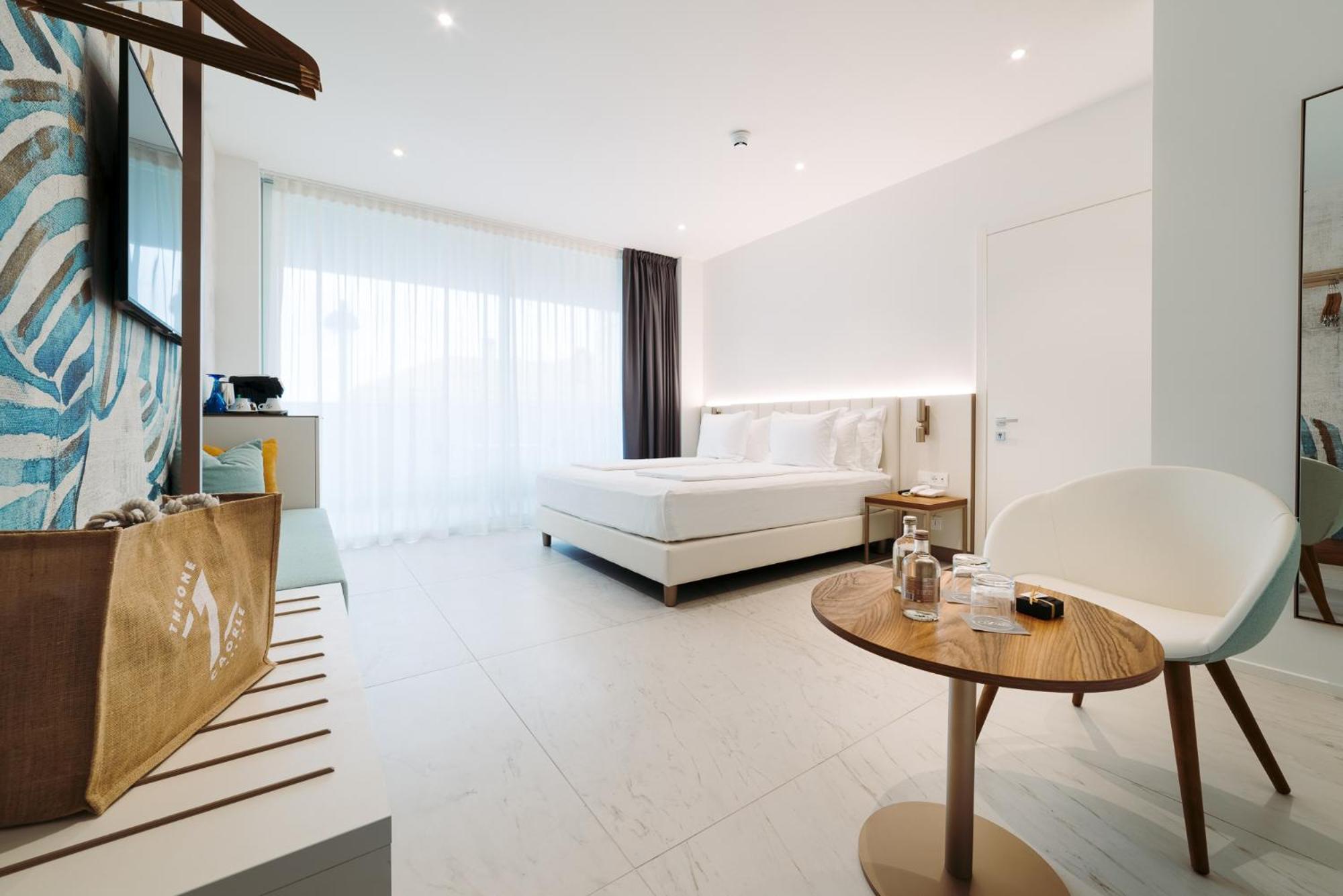 Large Double Room