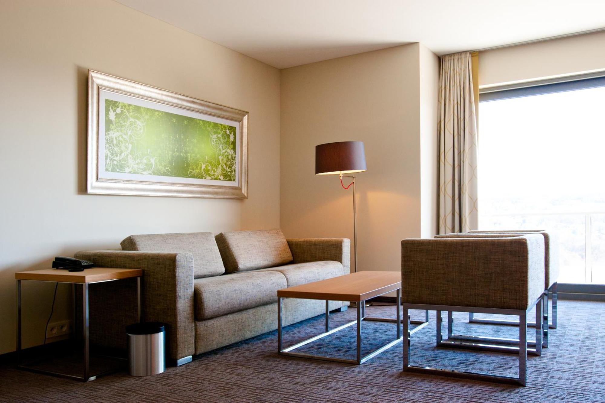 Valley View Suite