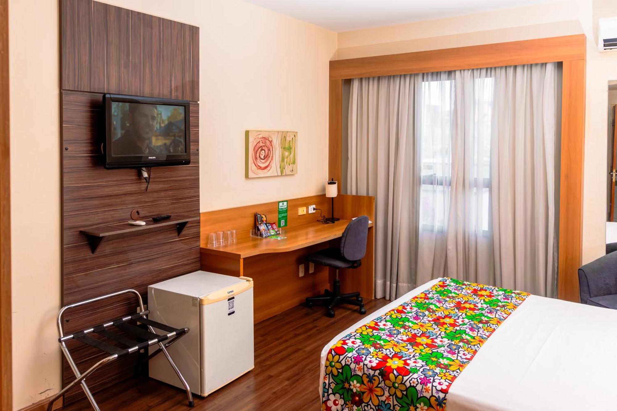 Superior Queen Room