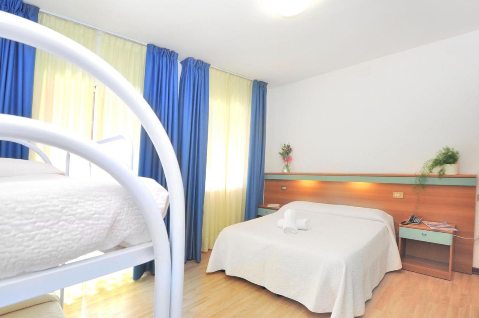 Classic Quadruple Room