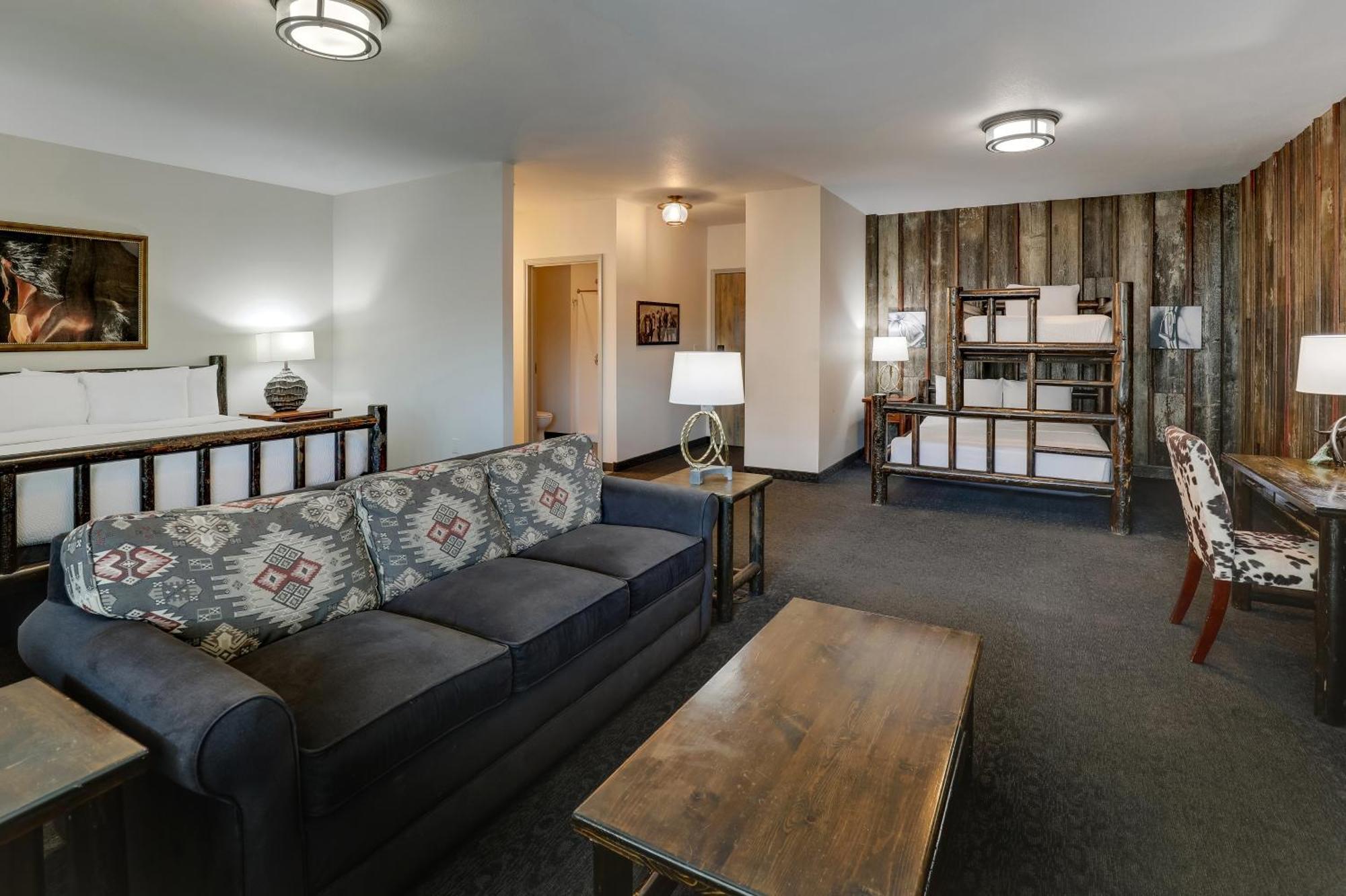 Family Suite