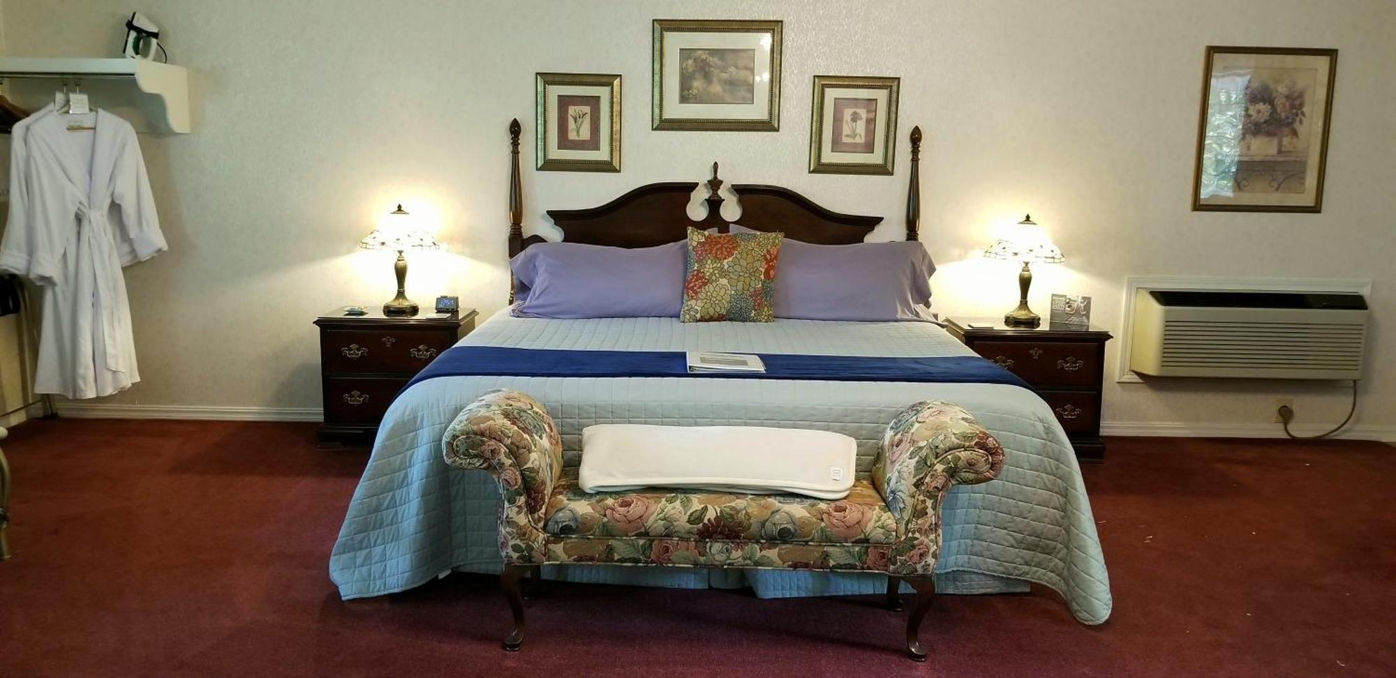 Abelia Cottage
