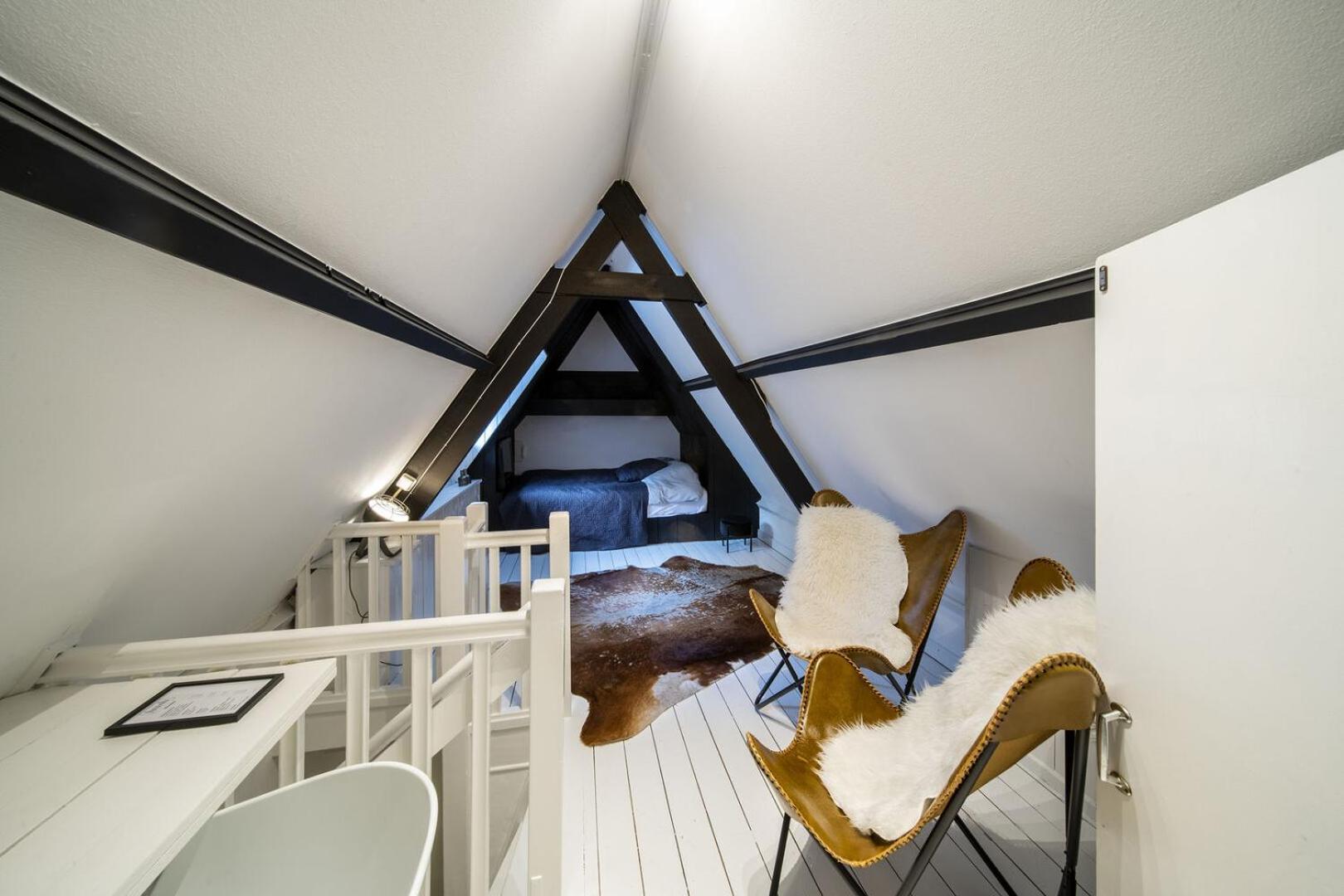Deluxe Family Suite