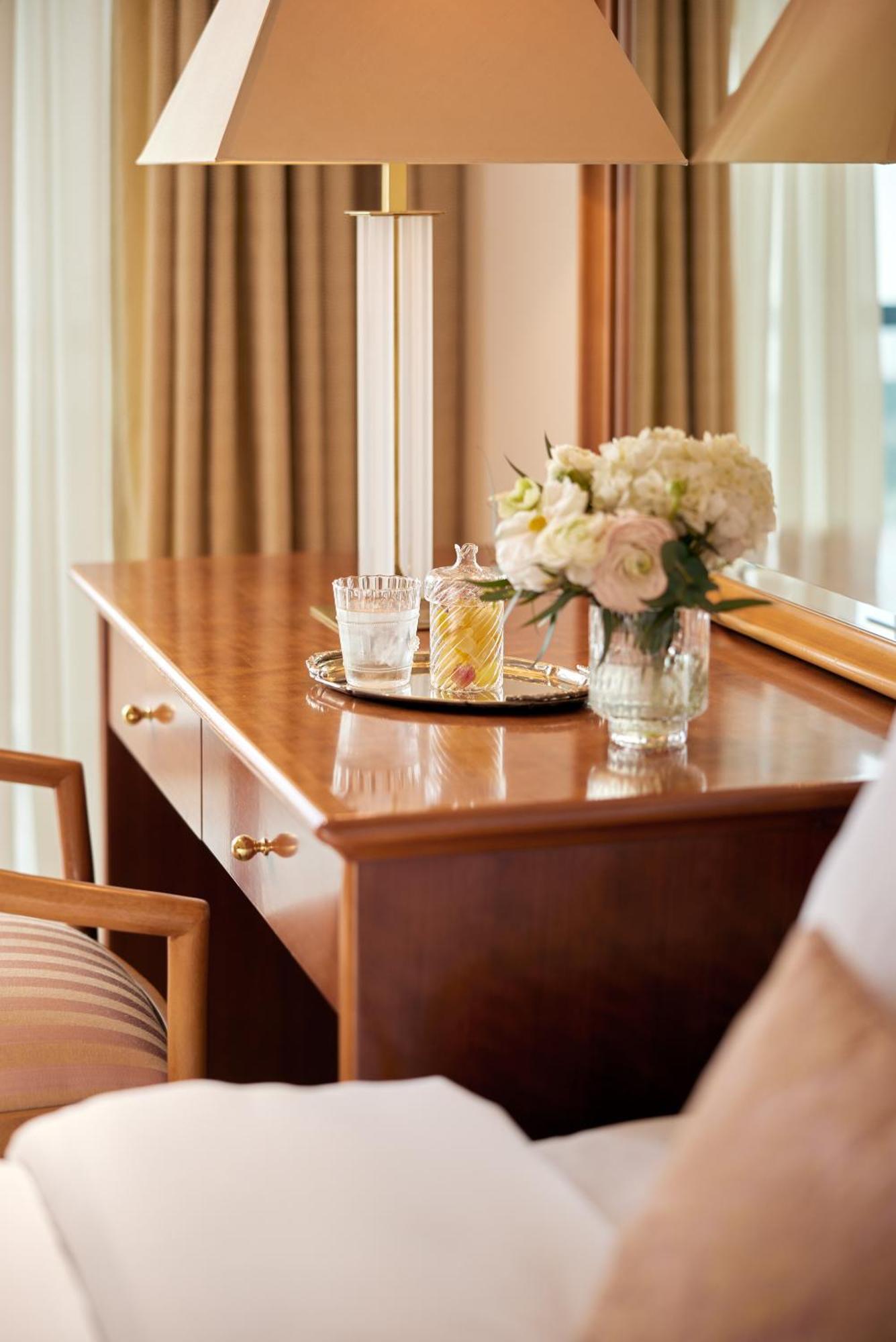 Superior Single Room City or Sea View