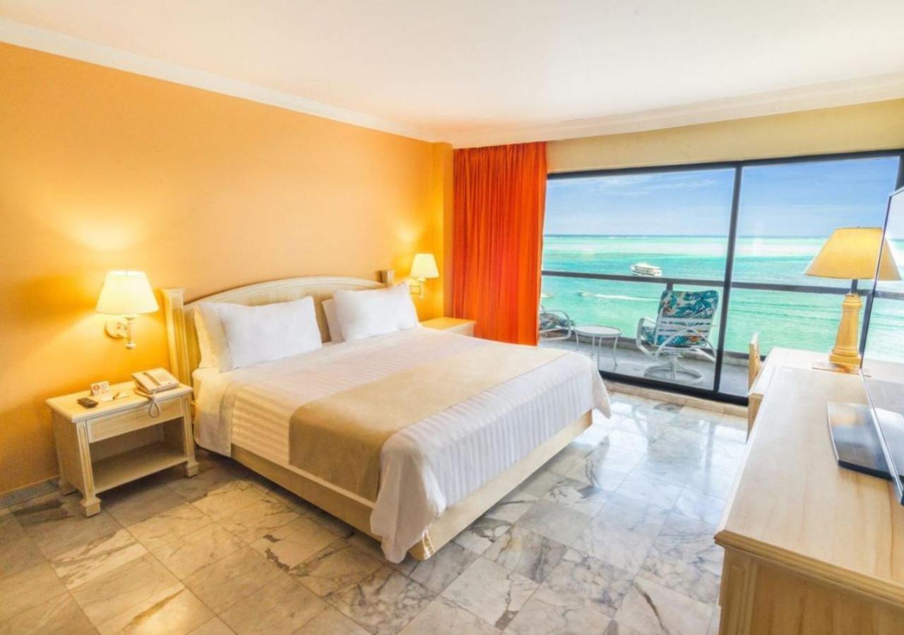 Double or Twin Room Sea View