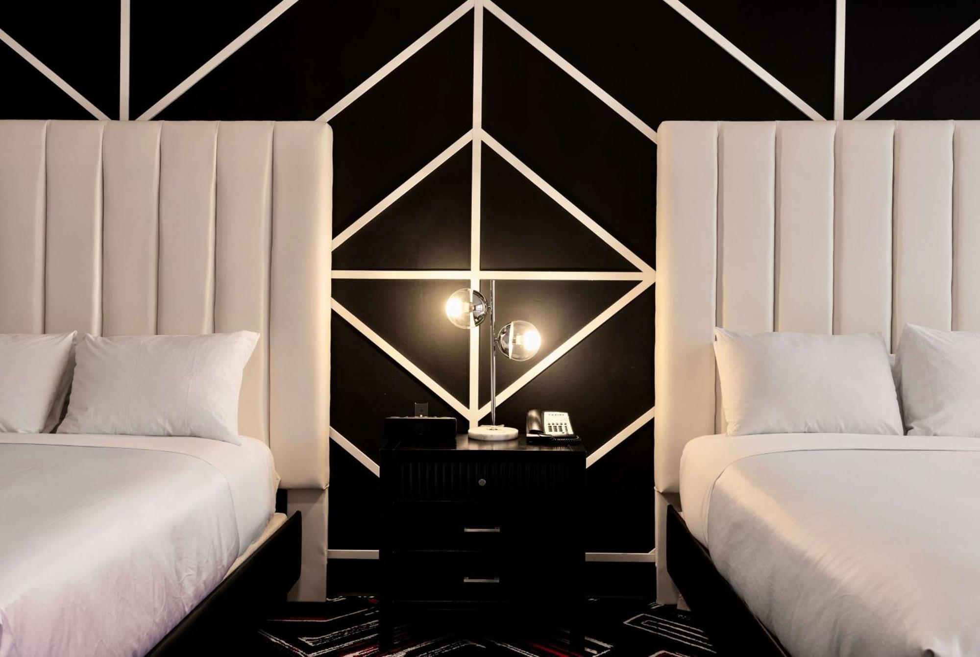 Double Room Two Double Beds Non-Smoking