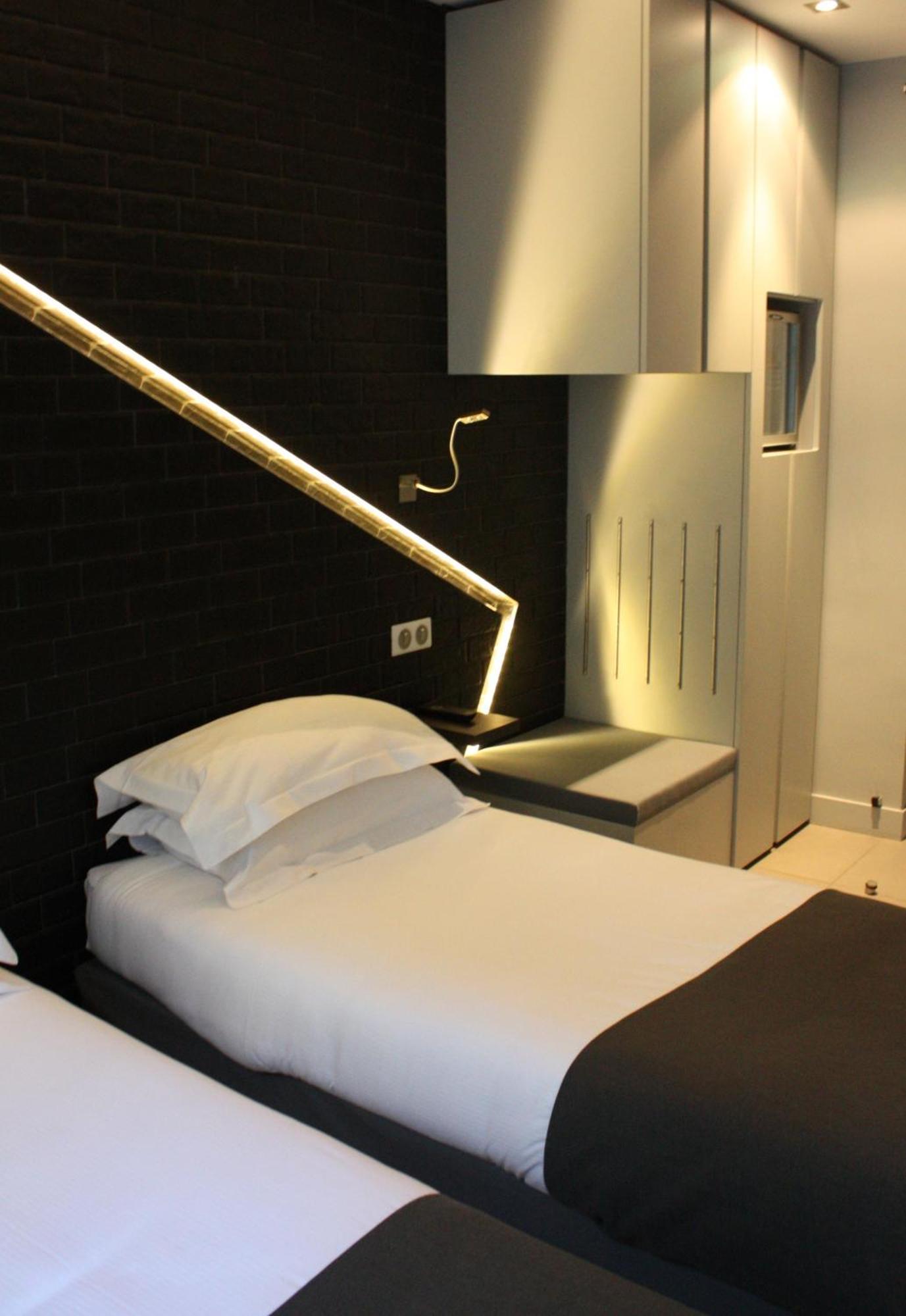 Classic Twin Room