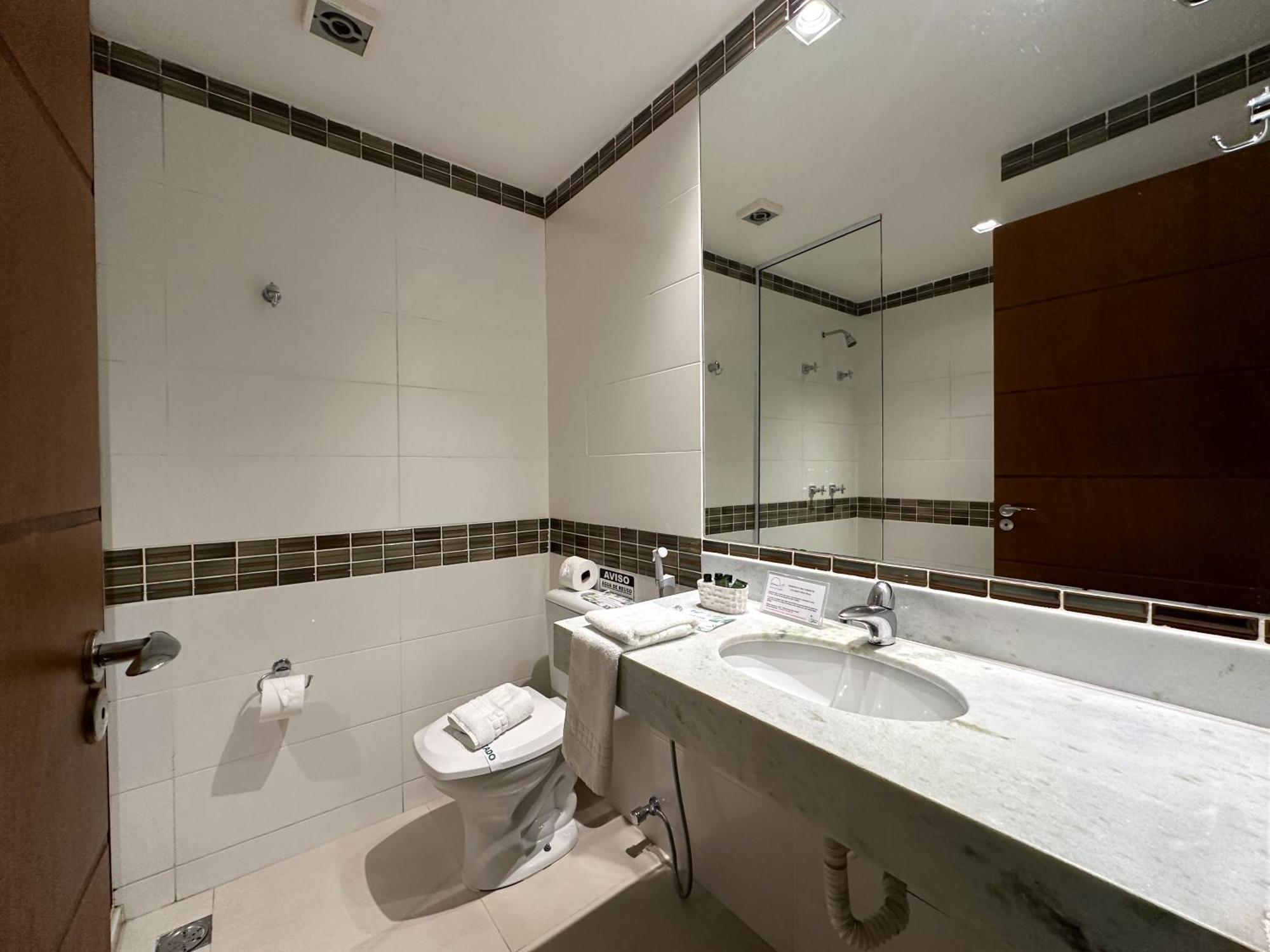 Deluxe Suite Internal View