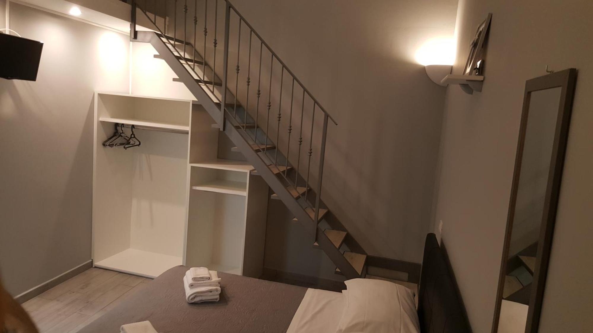 Luxury Large Apartment 2 Private Bathrooms