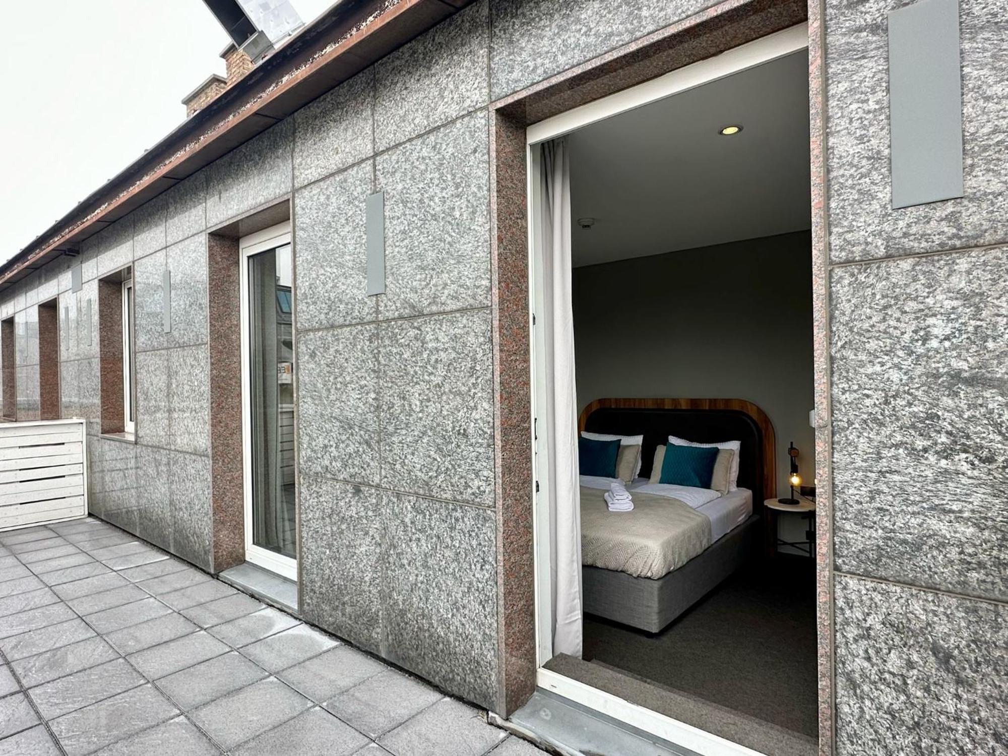 Quadruple Room Terrace