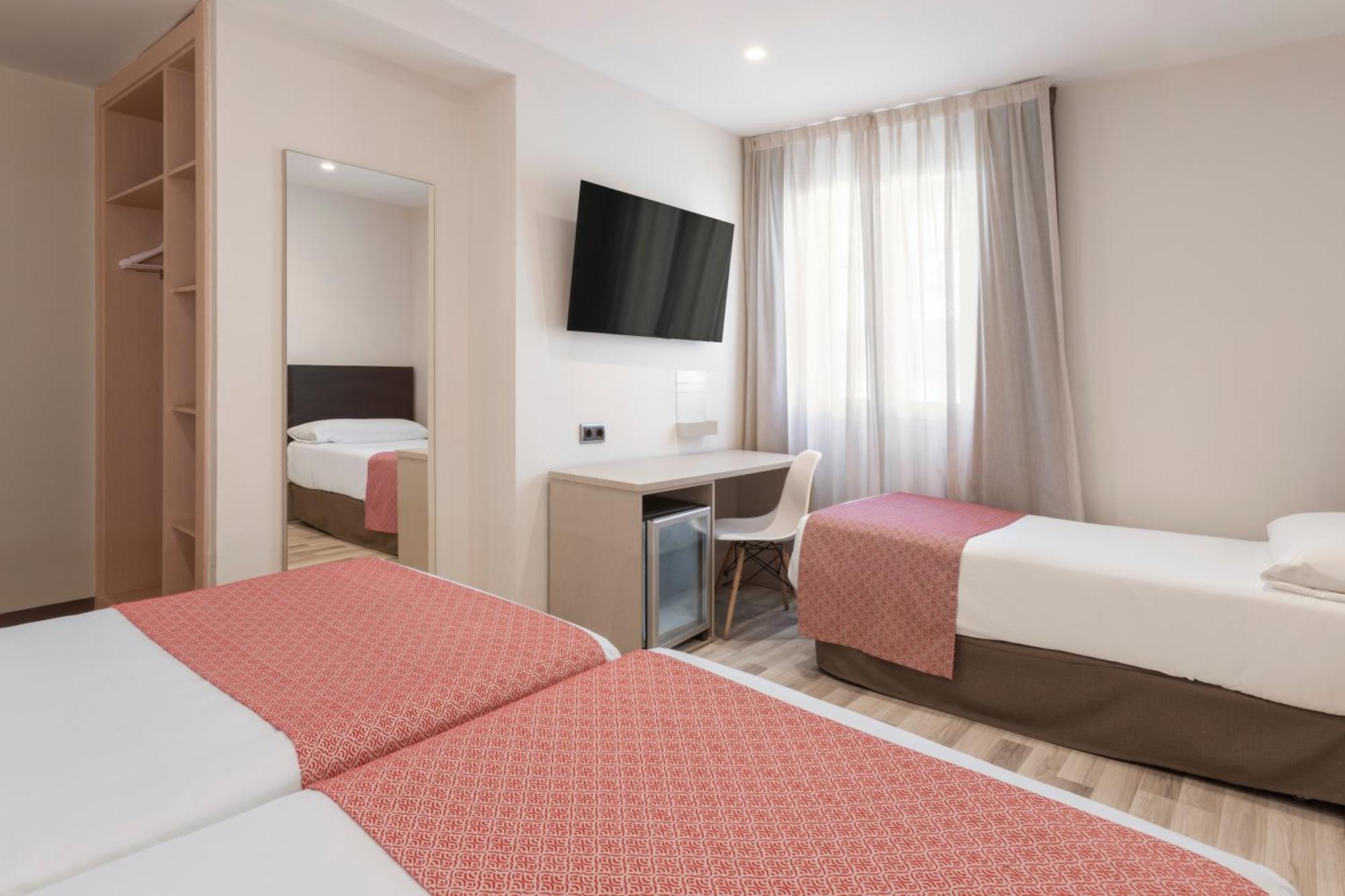 Habitación Triple (2 adultos + 1 niño)