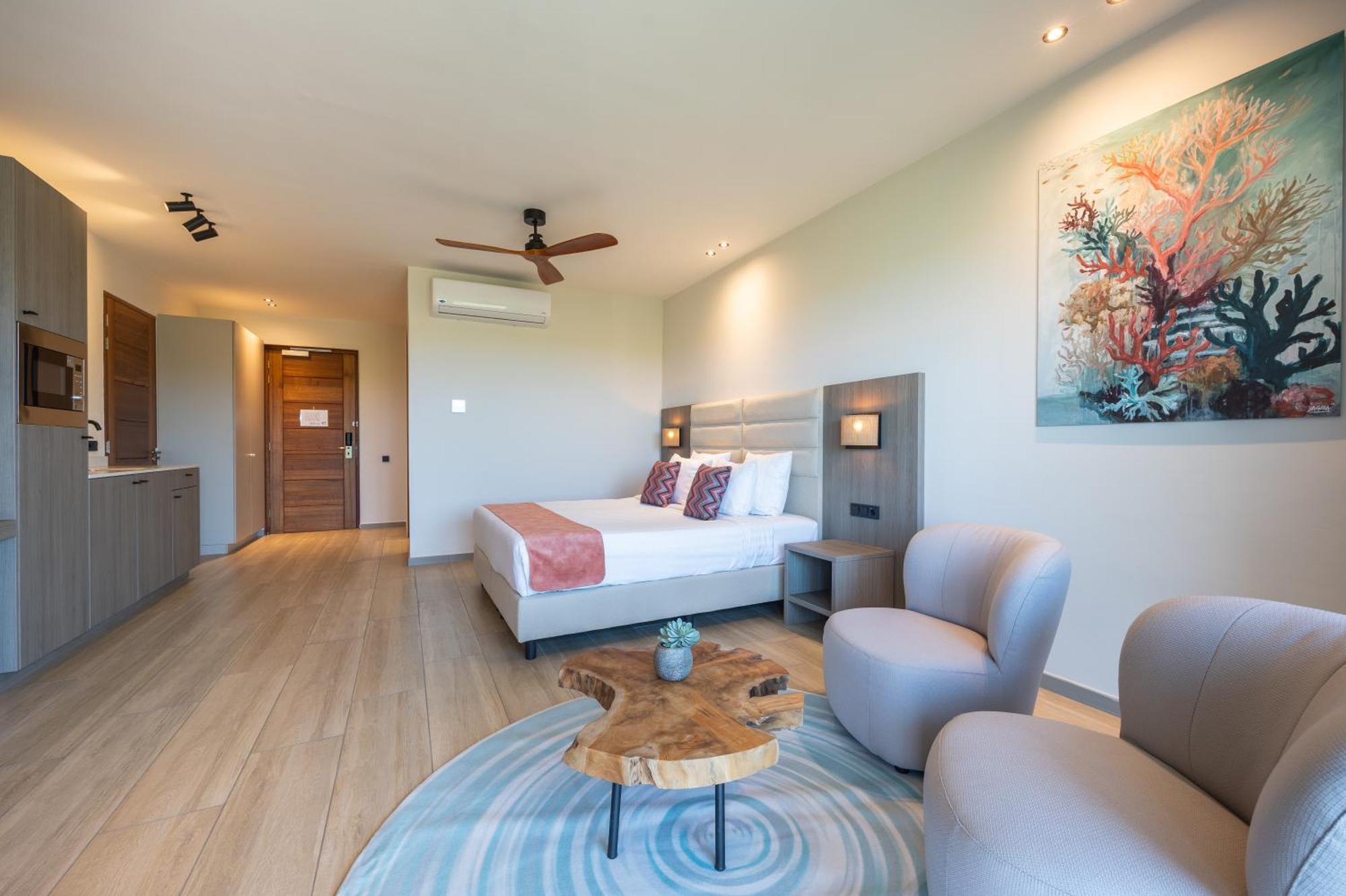 Standard King Room