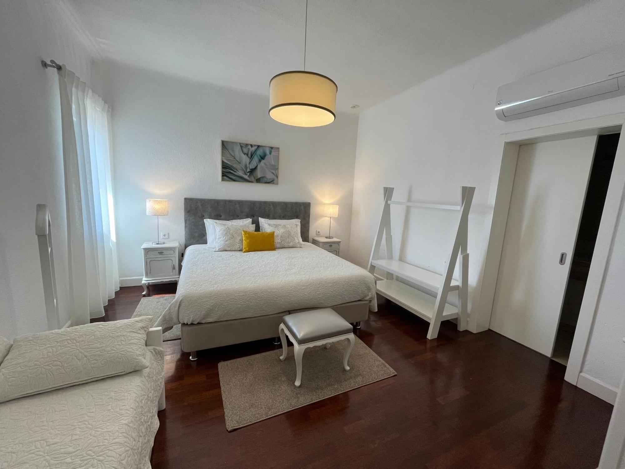 Double Room Private Bathroom