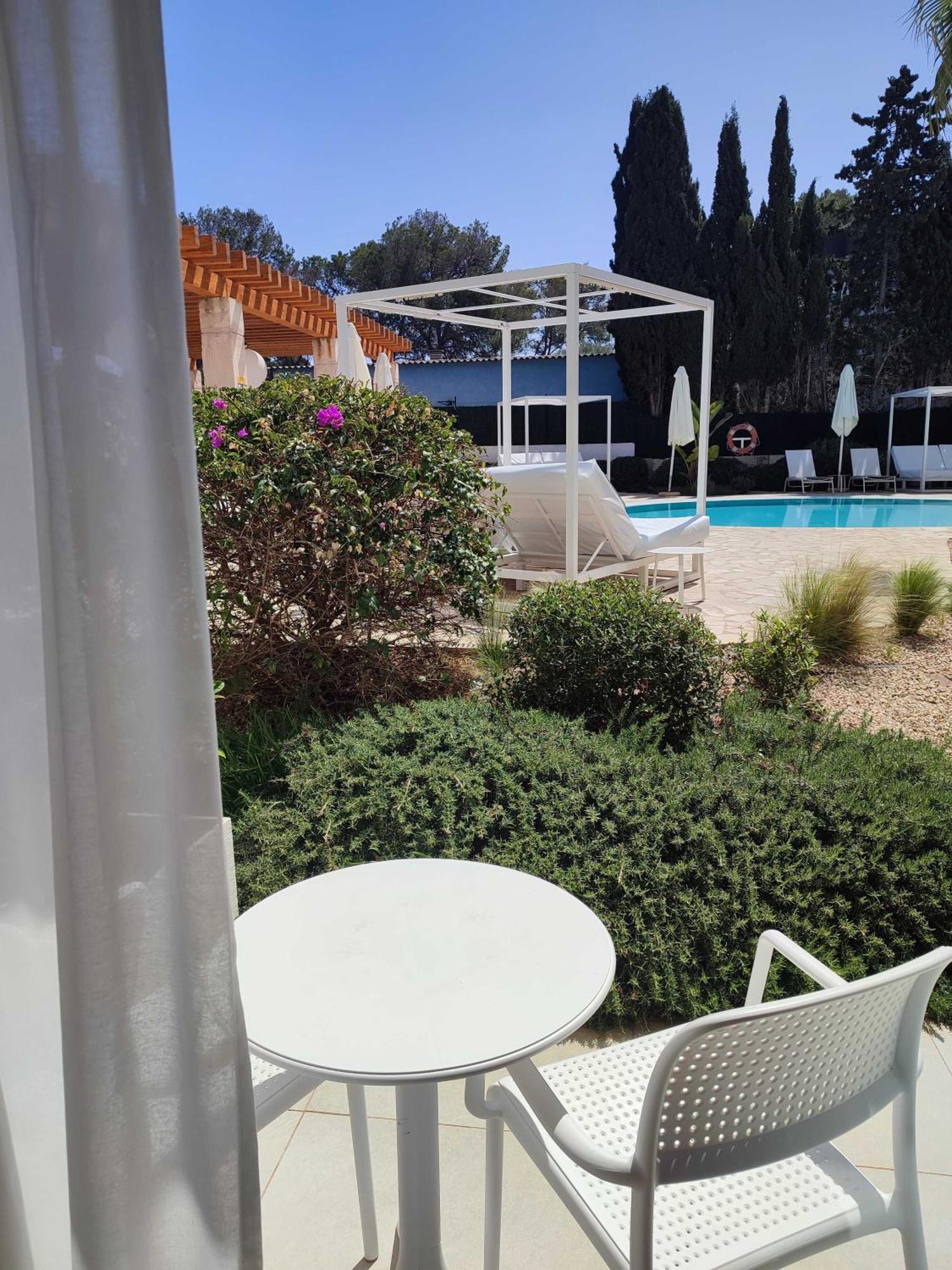 Double Room Garden View