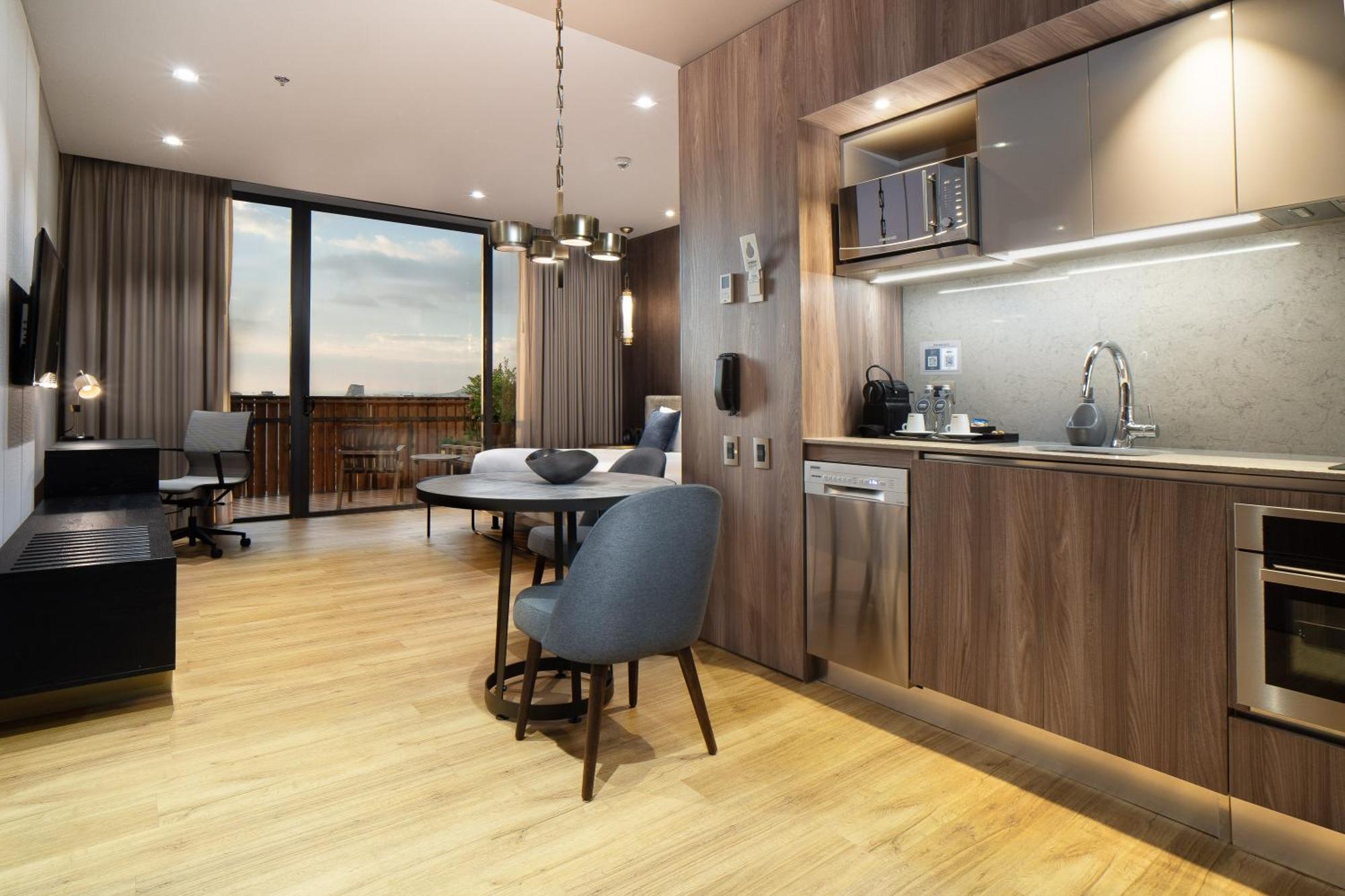 Junior King Apartaroom Mountain View