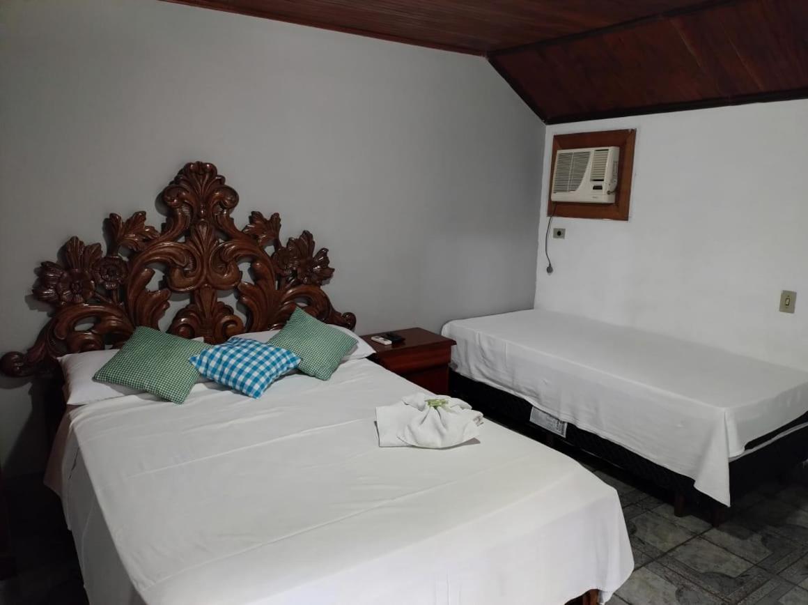 Quarto Quádruplo Standard
