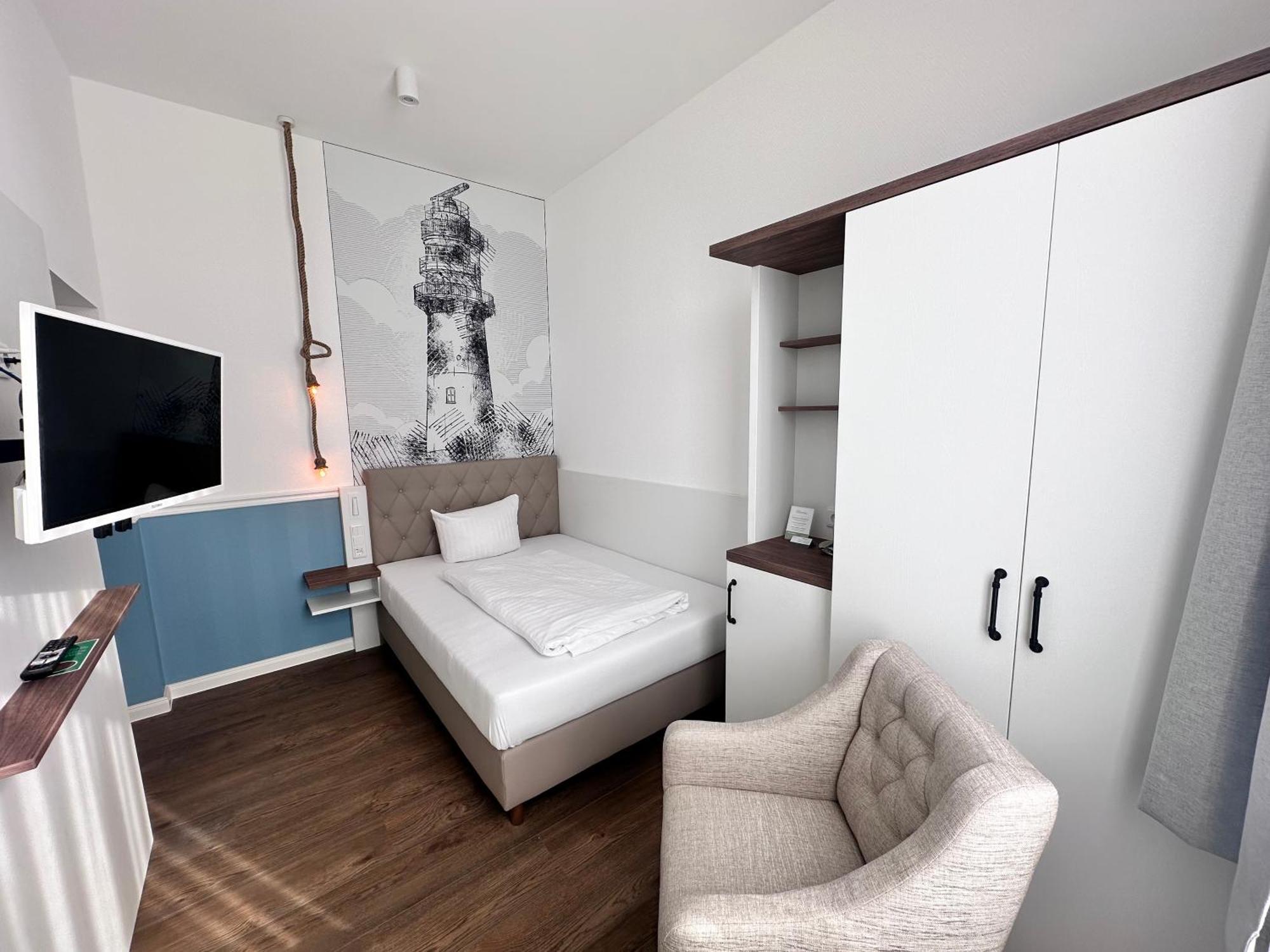 Deluxe Single Room
