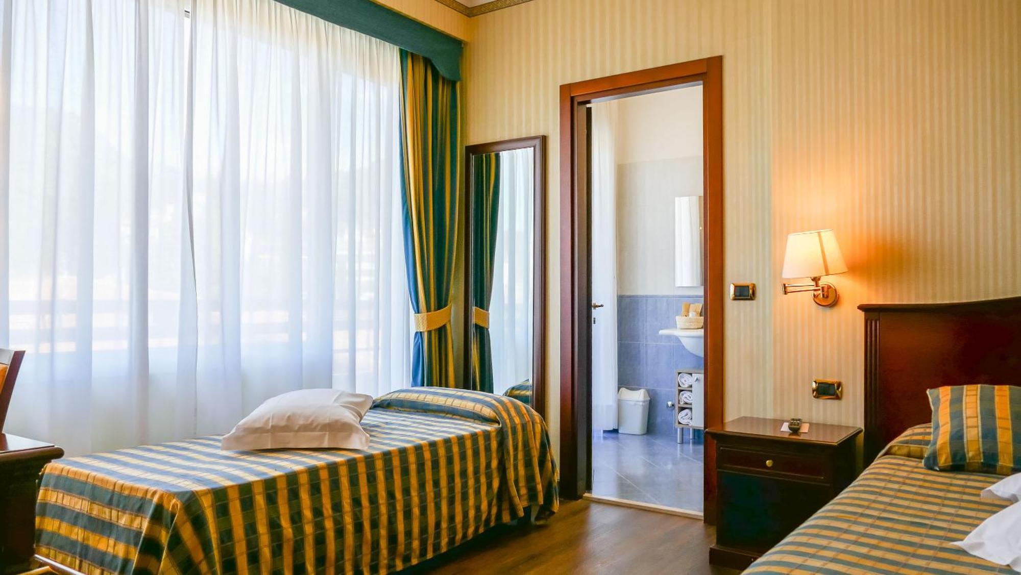 Triple Room Balcony Partial Lake View