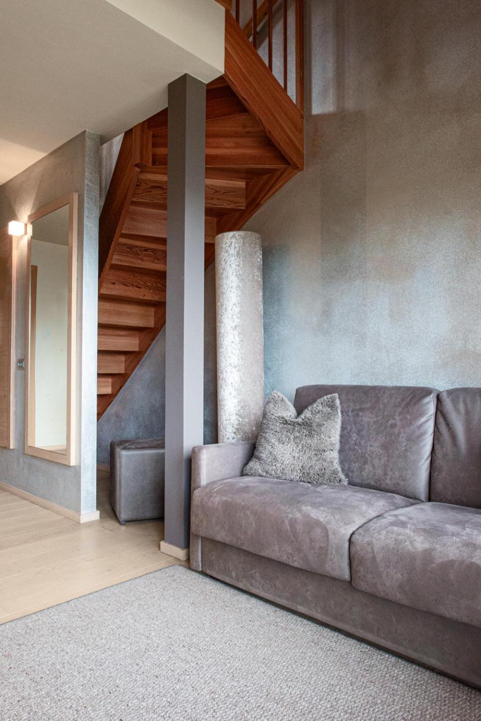 Deluxe Suite Split Level