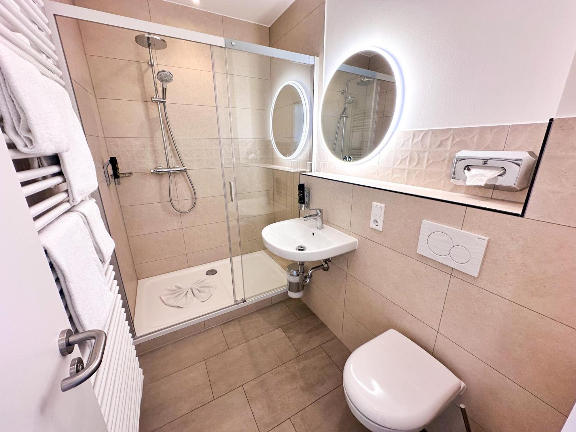 Large Double Room