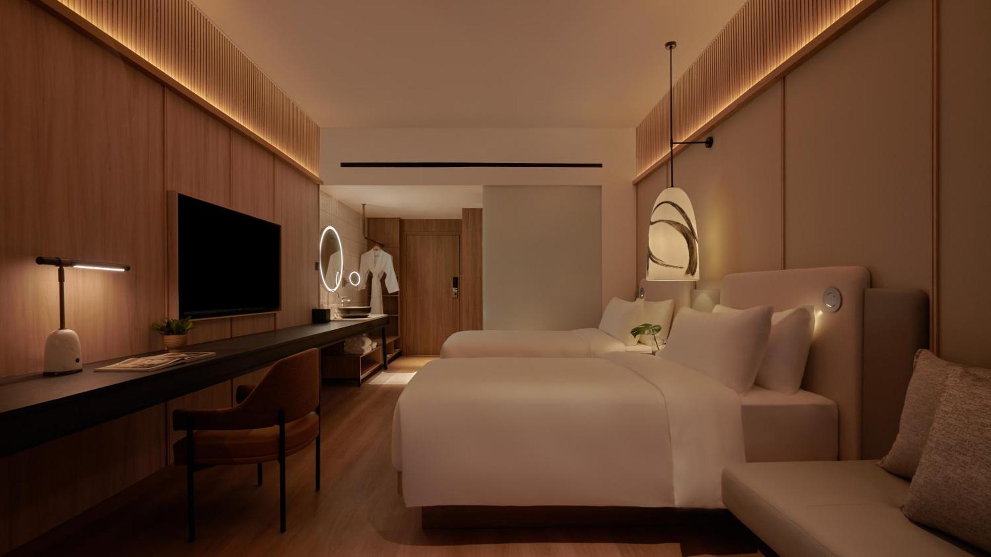 Deluxe Twin Room