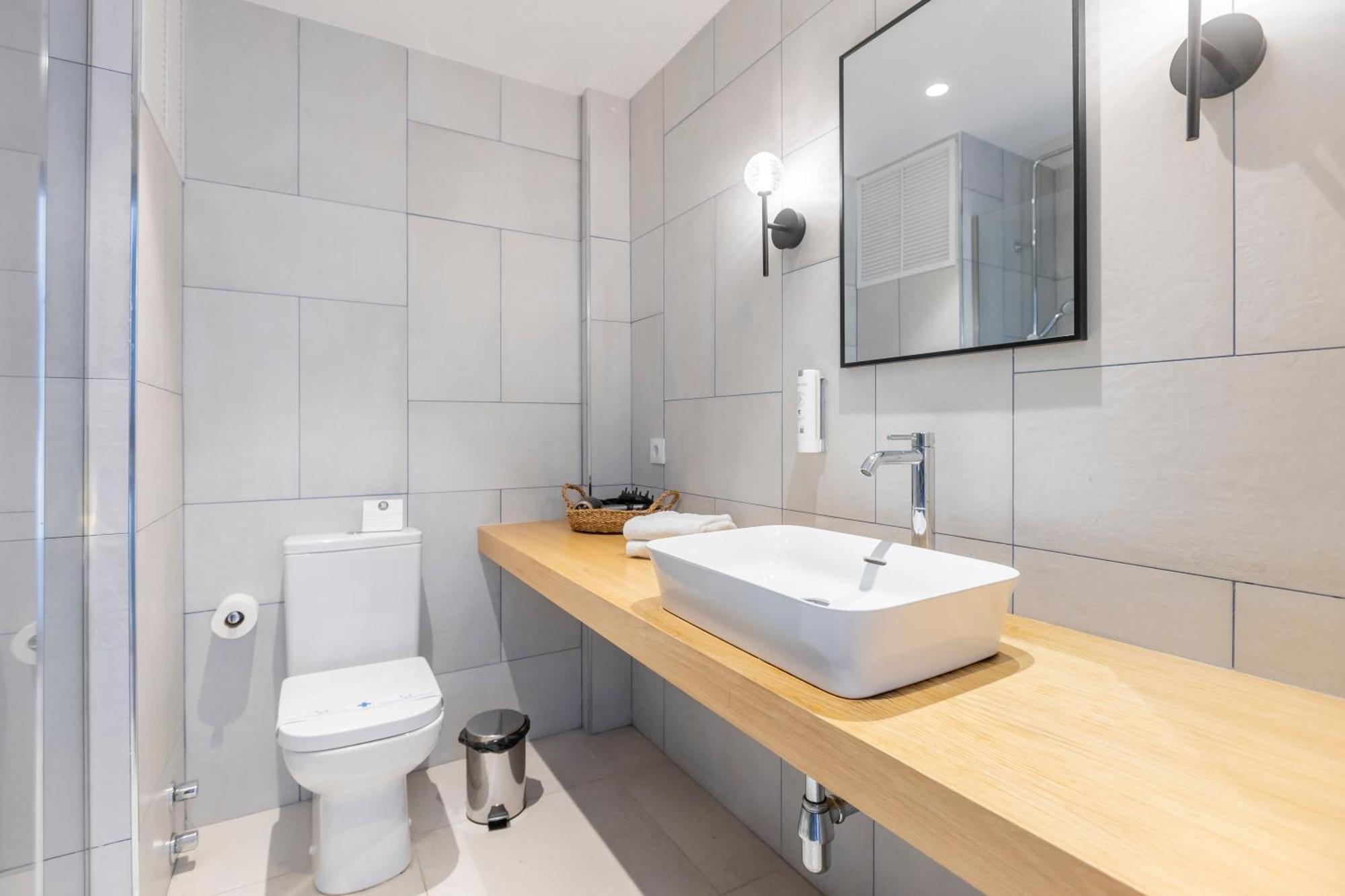 Superior Double or Twin Room Sea View