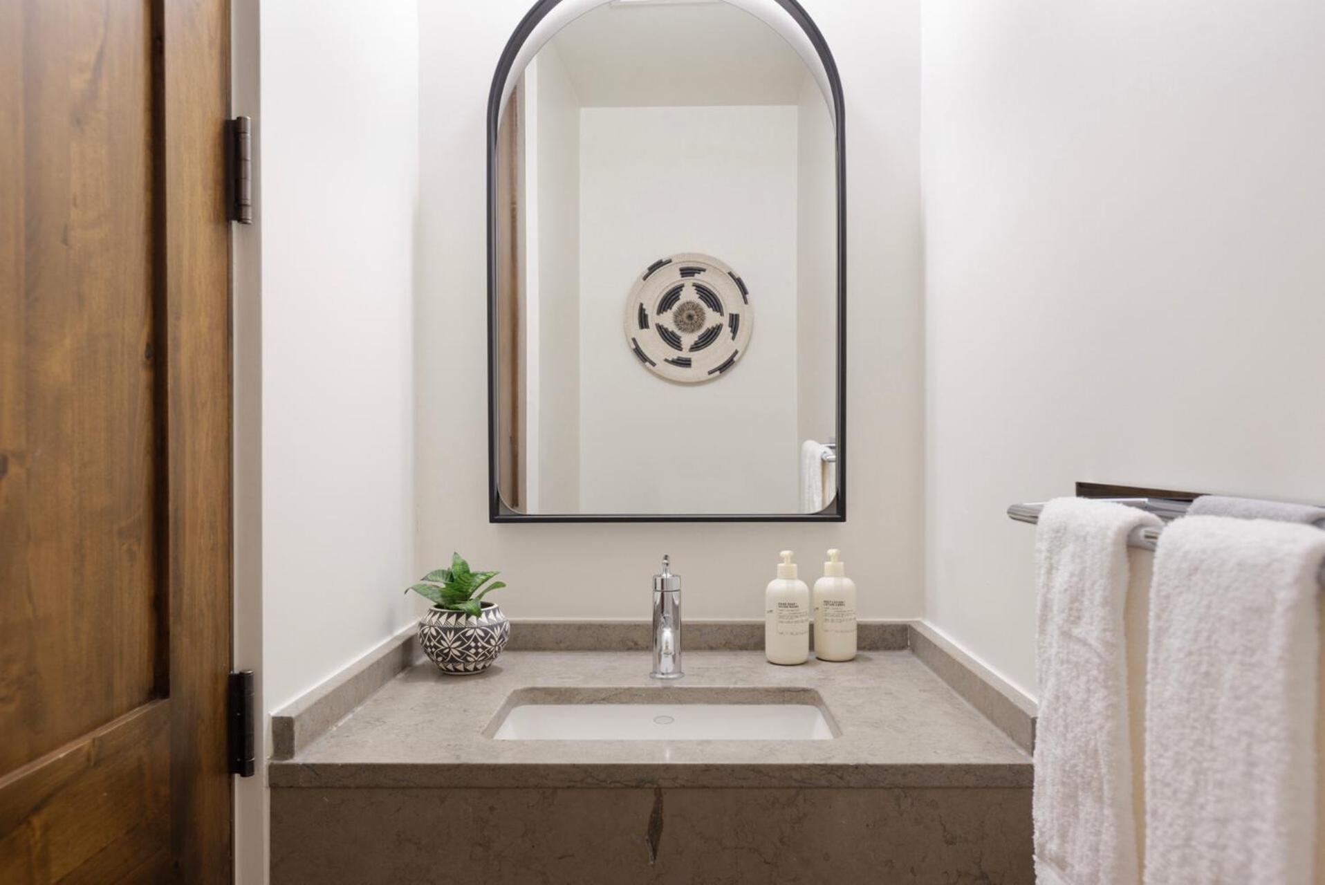 One Bedroom Encantado King Suite