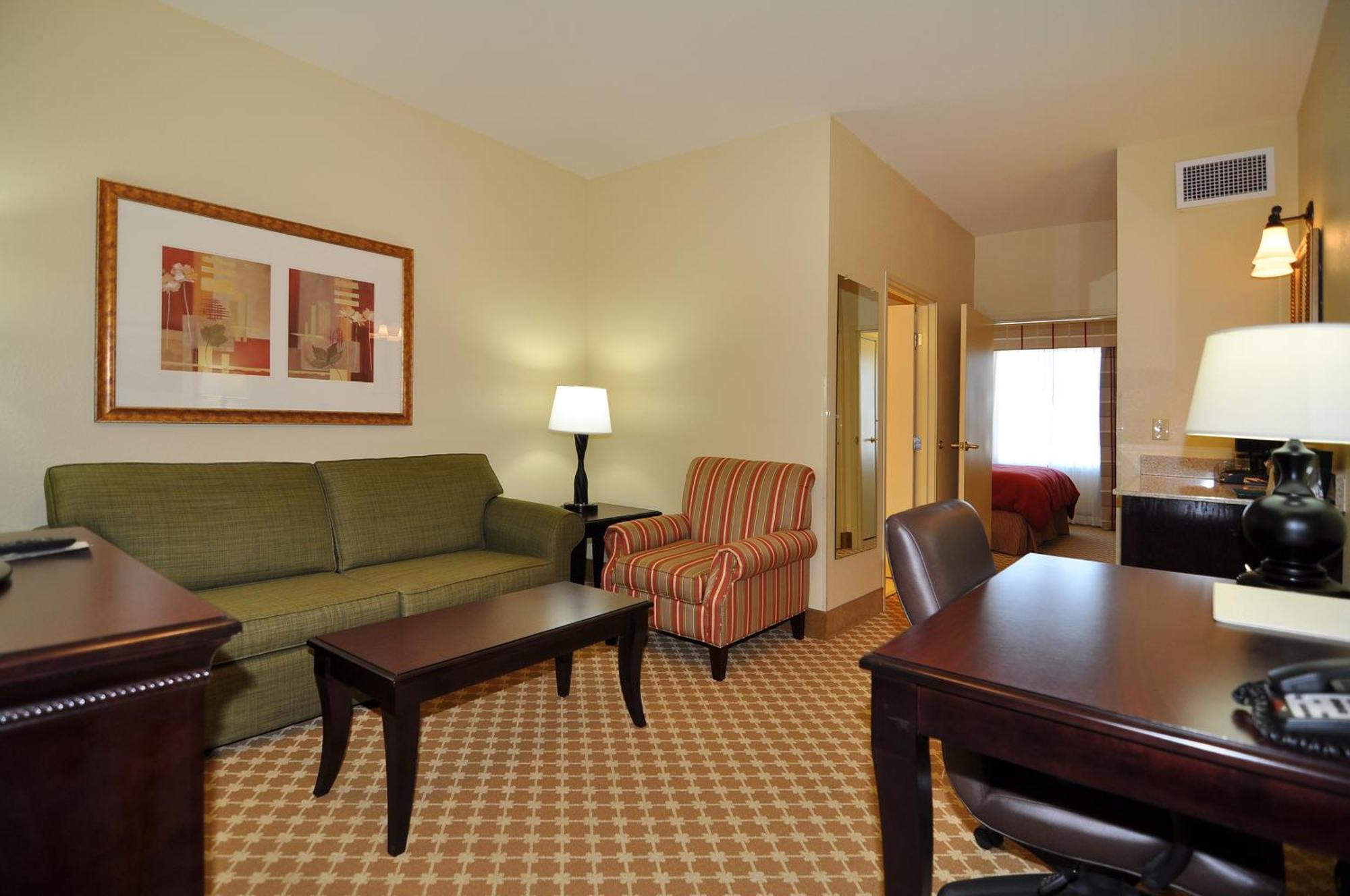 One-Bedroom King Suite Sofa Bed