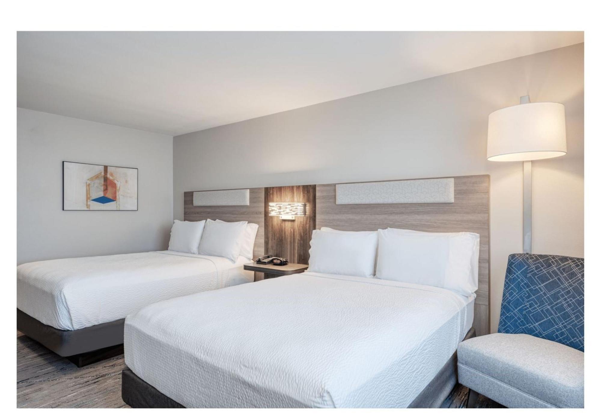 Standard Room Two Queen Beds