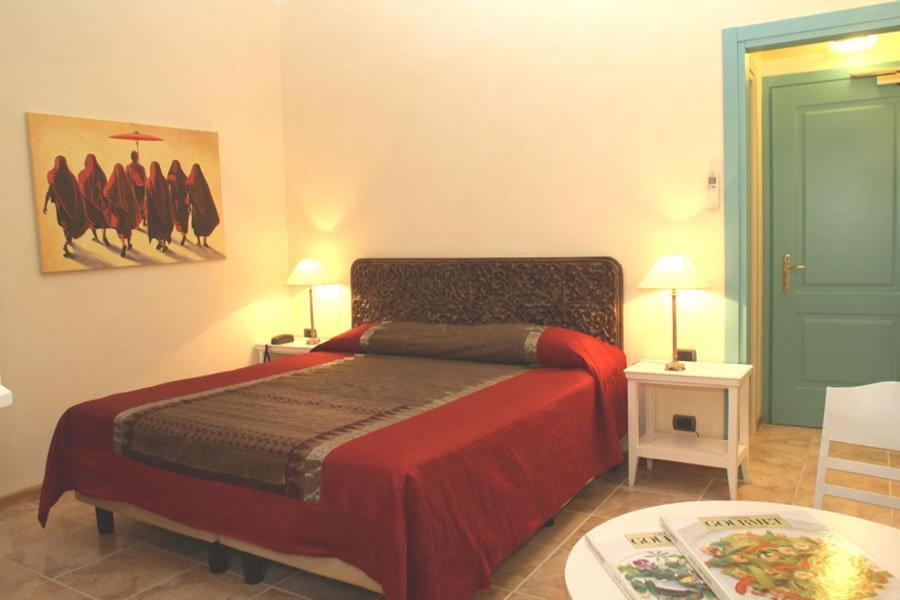 Large Double Room