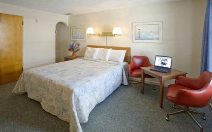 Queen Room