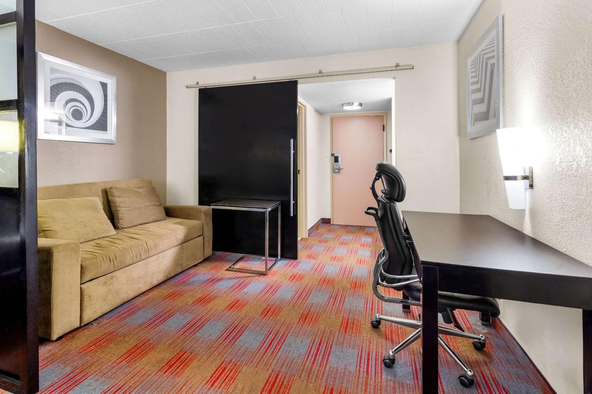 King Room Non-Smoking