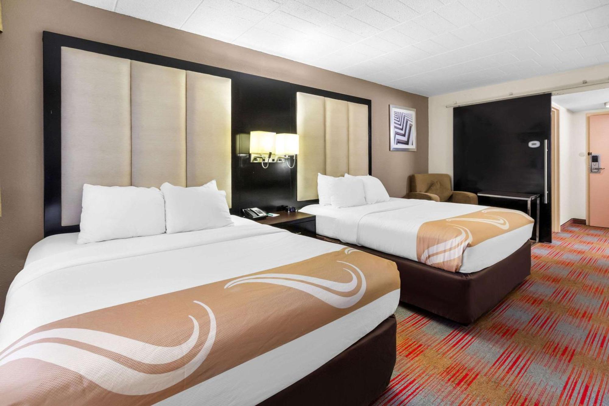Queen Room Two Queen Beds Non-Smoking