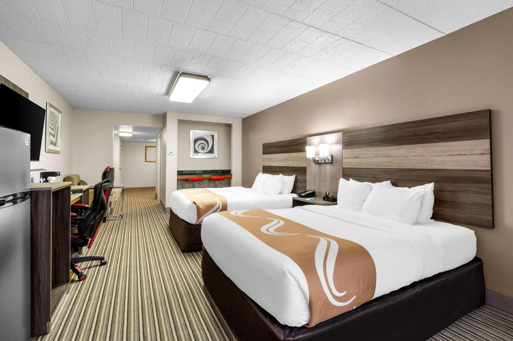 Queen Room Two Queen Beds Non-Smoking